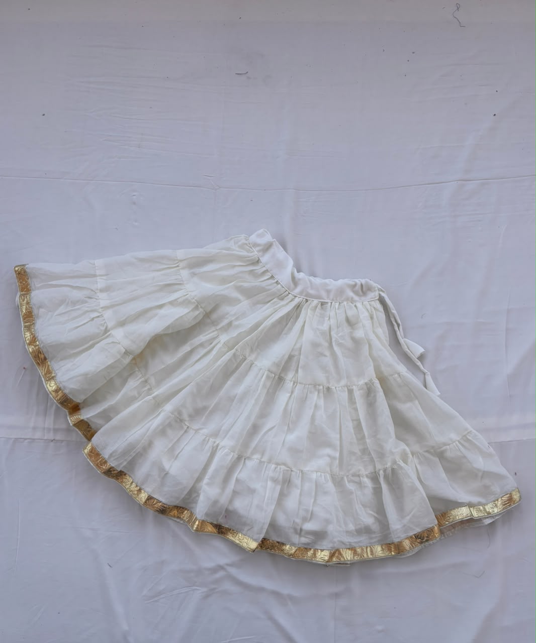 Safed Ishq – White Mul Cotton Layered Skirt